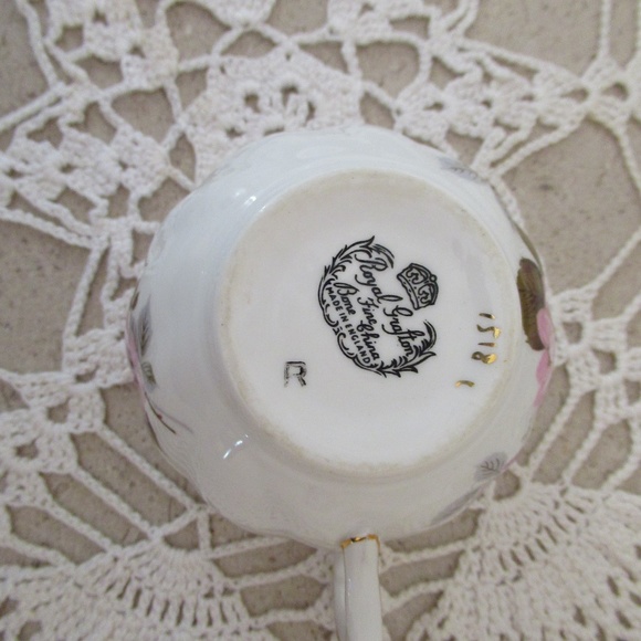 12 Piece Royal Grafton fine Bone China - Picture 8 of 12